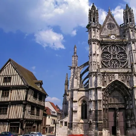 Apartment Appt Cosy Coeur Historique+park, 5mn Gare Vernon